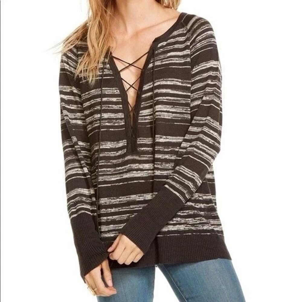 Chaser NWT Black & White Heather Stripe Lace Up V-neck Long Sleeve Linen Top